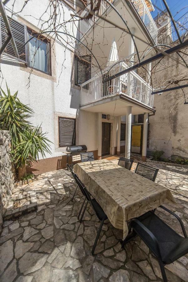 Apartmani Kristina Crikvenica Εξωτερικό φωτογραφία